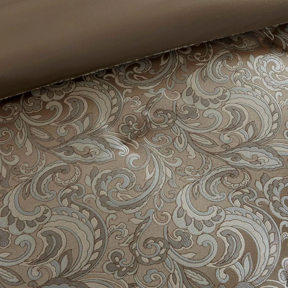 Bristol Collection 24-Piece Bedding Set