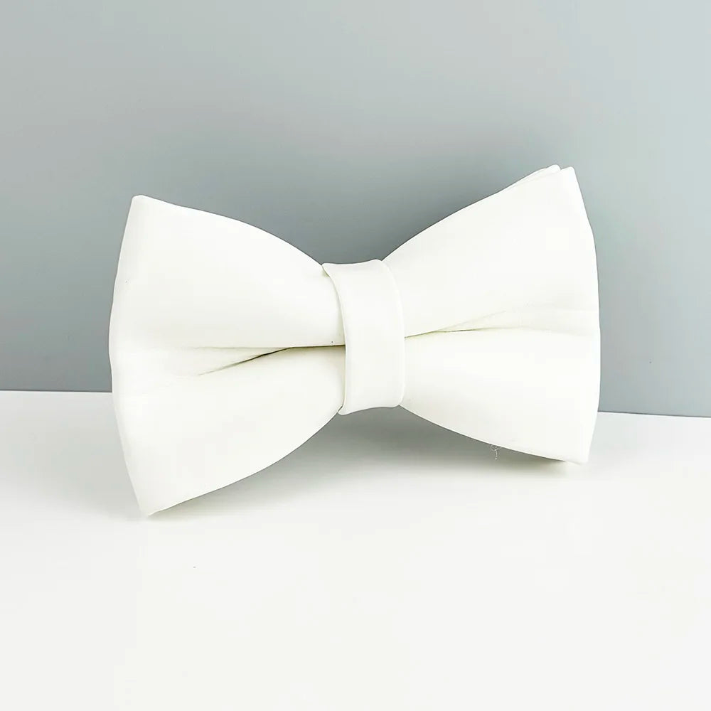 White Leather Dog Collar And Leash Set