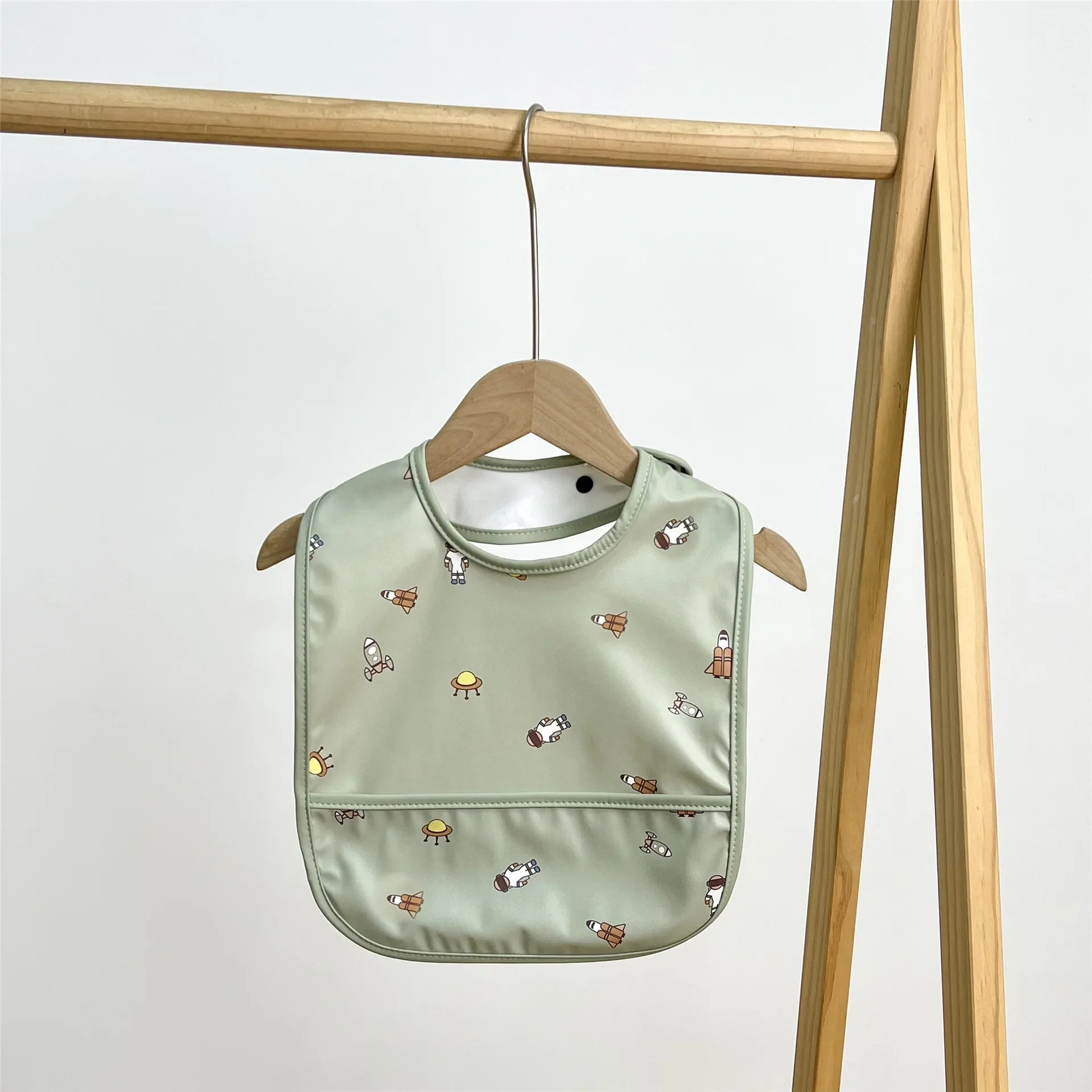 Waterproof Baby Bibs Cartoon Newborns Kids Burp Cloth Art Smock Feeding Bib Apron Pocket Infant Toddler Boys Girls Saliva Towel