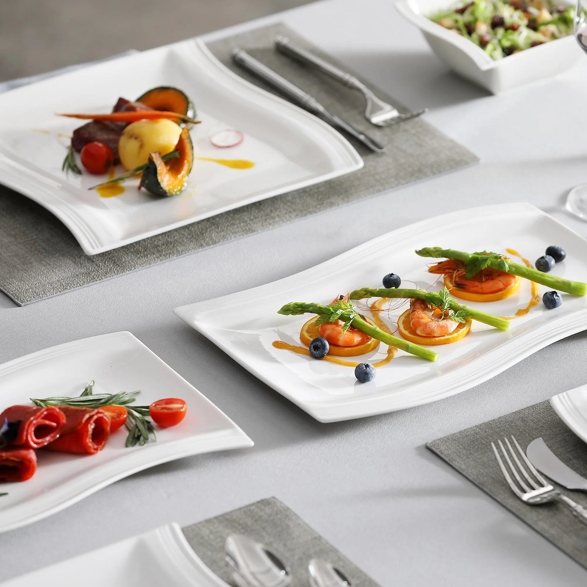 MALACASA Flora 26-Piece Porcelain Dinner Set with Bowls Dessert Soup Dinner Plates Rectangular Plates Set Service for 6 Person